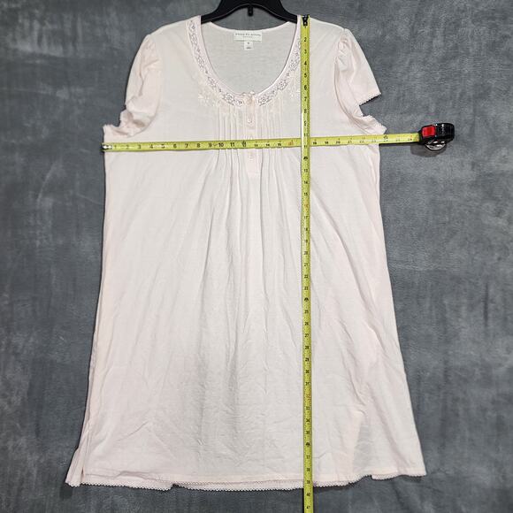 Miss Elaine Short Sleeve Nightgown Embroidery Pleated Detail Light Pink Size 2X - Picture 8 of 8